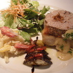 マザーエスタ - スズキのポアレ　焼き加減が絶妙