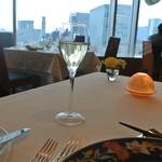 フレンチレストラン ミクニ サッポロ - シャンパーニュ