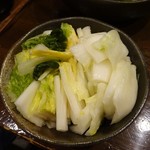 日向備長炭焼鳥 鳥仁 - 白菜漬け