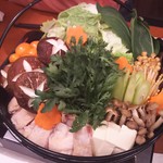 地鶏と個室居酒屋 近松 - 地鶏のすき焼き鍋