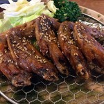 鳥良商店 - 「手羽先から揚げ」480円也＋税。