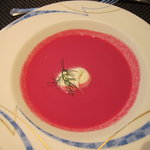 軽井沢倶楽部 ホテル軽井沢1130 - レッドビーツのスープ