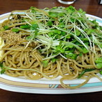 ジャポネ - ヘルシー大激辛プラス貝割れ多め醤油味マヨ添（裏メニュー）