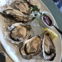 37 Steakhouse & Bar - 