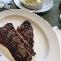 37 Steakhouse & Bar - 