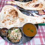 インドレストラン ガンジー - ダルチキンマサラカレー
