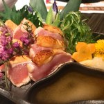 地鶏と完全個室 伊蔵 - 鶏胸肉のたたき