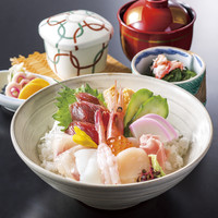 海鮮丼