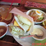 熱帯食堂 - [2018年]数量限定のエビバーガーset