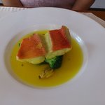 RICCI italiano  - 金目鯛のなんとか？（すみません）サフランソース（２０１１年７月）。