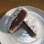 岡埜栄泉総本家 - 上野駅前 岡埜栄泉総本家：豆大福