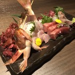 Tabe Nomi Houdai Nisen Kyuuhyaku Hachijuu En Koshitsu Izakaya Nakazen - 