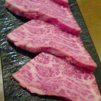 圭 本店 - 塩上カルビ