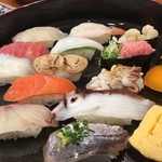 すし大臣 - 料理写真: