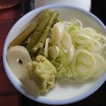 誠庵 - ざるそばの薬味