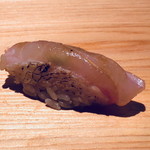 鮨 さかい - 白甘鯛、皮目は炙りで