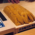 鮨 さかい - ◆粒が大きく見るからに高級な雲丹（函館） 見るからに美味しそうな雲丹、贅沢な品。