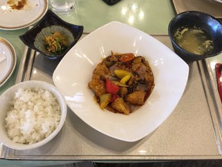 Nukata Gorufu Kurabu - 酢豚定食