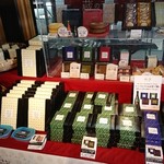 七賢 - 食品も色々売ってるよ