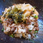 汁なし担々麺 階杉 - 搾菜、高菜オンした〆の坦坦飯