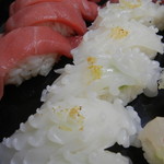 福ずし - 手が込んでます、イカ。