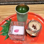天麩羅 巽 - 桜、黒蜜、抹茶のブランマンジェ