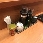 とんかつひなた - 卓上