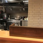 とんかつひなた - 店内