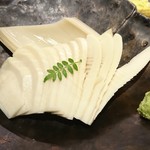 九州料理・京野菜 EZOYA - タケノコの刺身