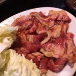 味楽食堂 - カルビ 1000円