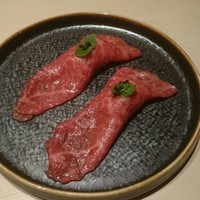 焼肉矢澤 京都 - ザブトン握っちゃいました♪
