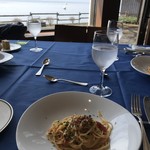 azzurro - 目の前に支笏湖が広がります。