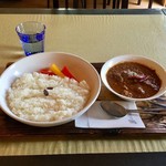 スプーンソング - 【斜めから】チキンカレー(手羽元2本入り)/980円
