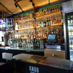 Arnold's Beach Bar - バックバー