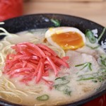 長浜豚骨ラーメン 一番軒 - トッピング完了