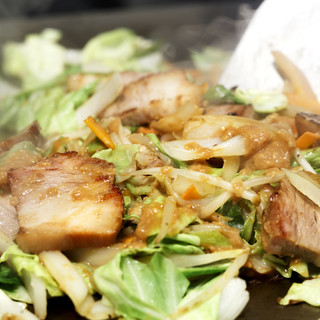 シェフが目の前で調理します!!