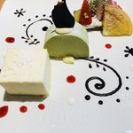 さーどすとーん - 料理写真:このデザートプレートは贅沢‼︎