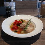 Kutsuro gu Cafe - 豚スペアリブの柔らか煮温野菜のせ