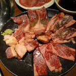 Yakiniku Shuka Gyuukaku - ５種盛り