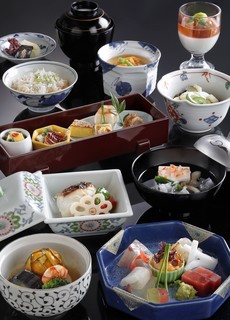 シェラトン都ホテル大阪 - プレミアムプラン 日本料理イメージ