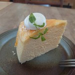 Cafe 610 - スフレチーズケーキ！