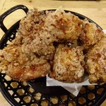 恵美須商店 - 恵美須のこだわり鶏から揚げ(390円)