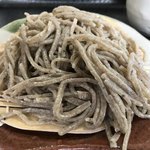 専心庵 - 粗びき蕎麦 アップ