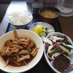 穴子の煮付けとホタルイカとイカの酢みそ