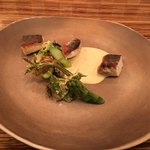 春の息吹 山菜のベニエと本日の鮮魚 蕗の薹のディジョネーズ