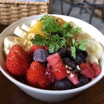 ウェンズディ カフェ&ベイク - イー