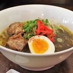 よしもと食堂 - 黒カレーそば