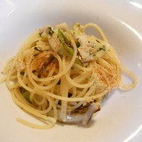 デルフィーナ - 鯵と大葉とネギのパスタ