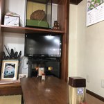 森田屋総本店 - 店内最奥地。4名掛けのお座敷テーブルが15卓。
広々お座敷にお客さん一杯！