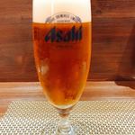 創作イタリアン Gemelli - ビールも丁寧に入れてくれます。